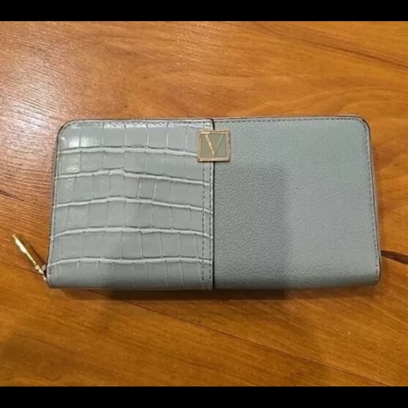 Y2K vintage retro Victoria’s Secret Crocodile Mint Green Wallet - Picture 10 of 10